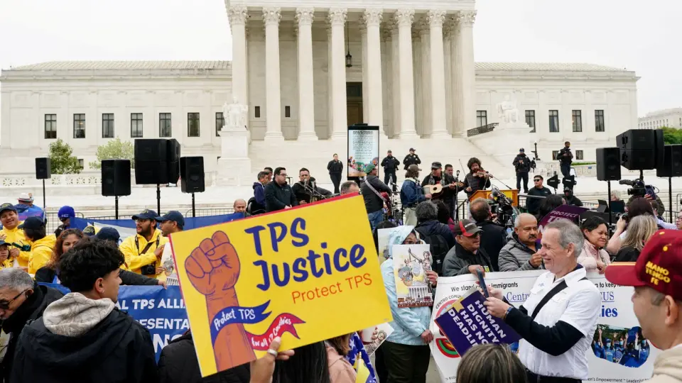 Supreme Court clears the way to end TPS for Haitians and Syrians