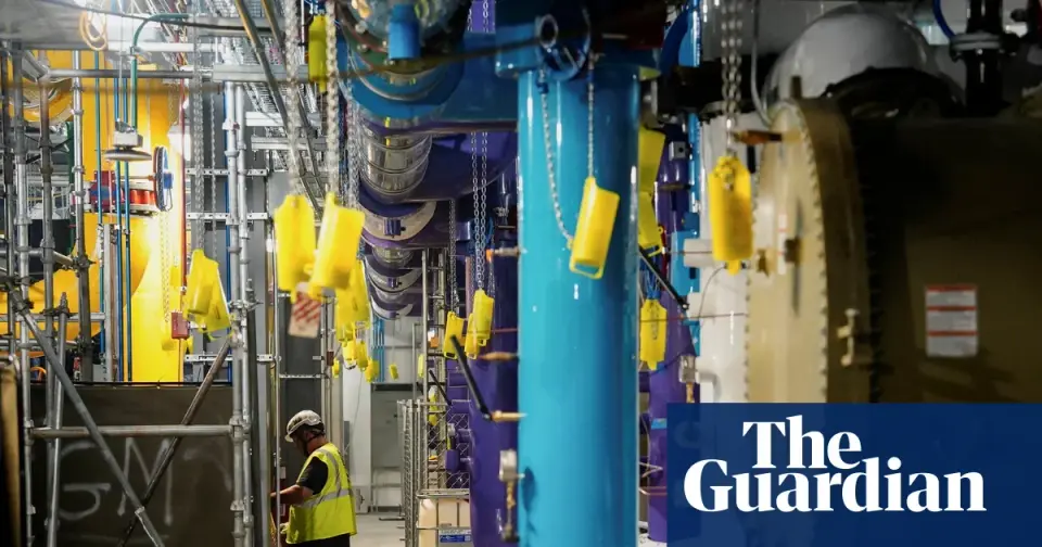 AI datacentres push big tech emissions toward France's level