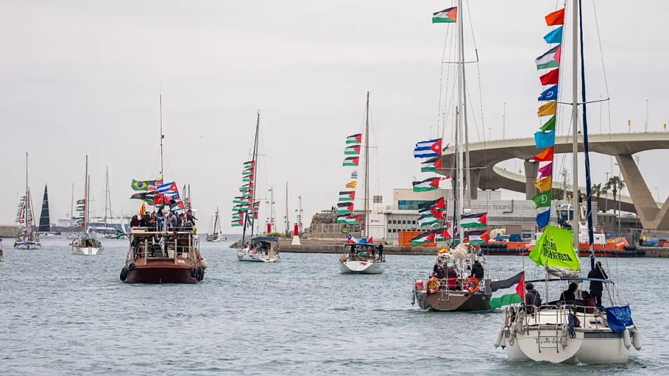 Crete Receives Gaza Flotilla Activists after Israeli Interception in International Waters
