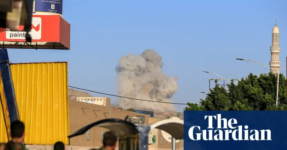Saudi Coalition Targets Yemen Oil Infrastructure in Retaliation for Riyadh Airport Attack