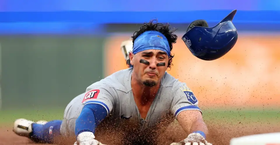 Braves land Lane Thomas, Falter swap as Lopez heads to IL