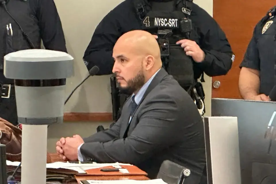Ex-NYPD officer jailed for cooler-throw that caused fatal crash