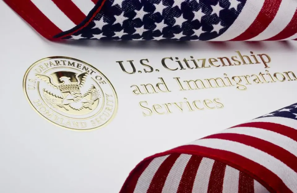 USCIS Closes Domestic Green Card Path for Overstayers and Parolees