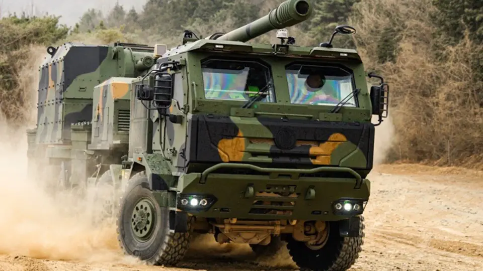 Army taps Hanwha K9 for mobile howitzer prototype program