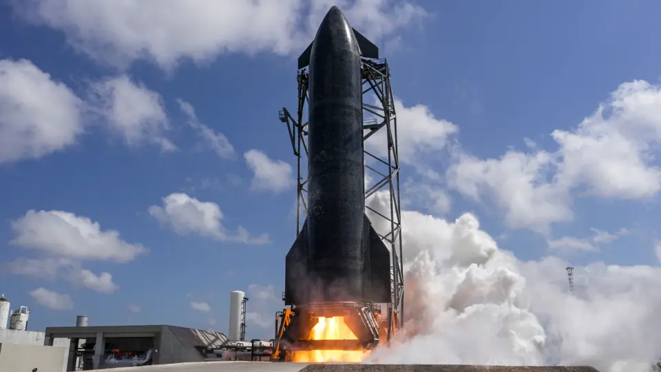 Starship V3 Flight 12 to Test Heat Shield in Space With 22 Starlink Dummies