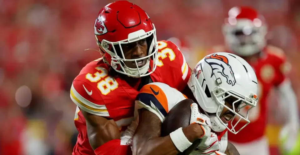 Chiefs Show Strength: Pressure, Box Play, and Sneed’s Hustle in Week 1