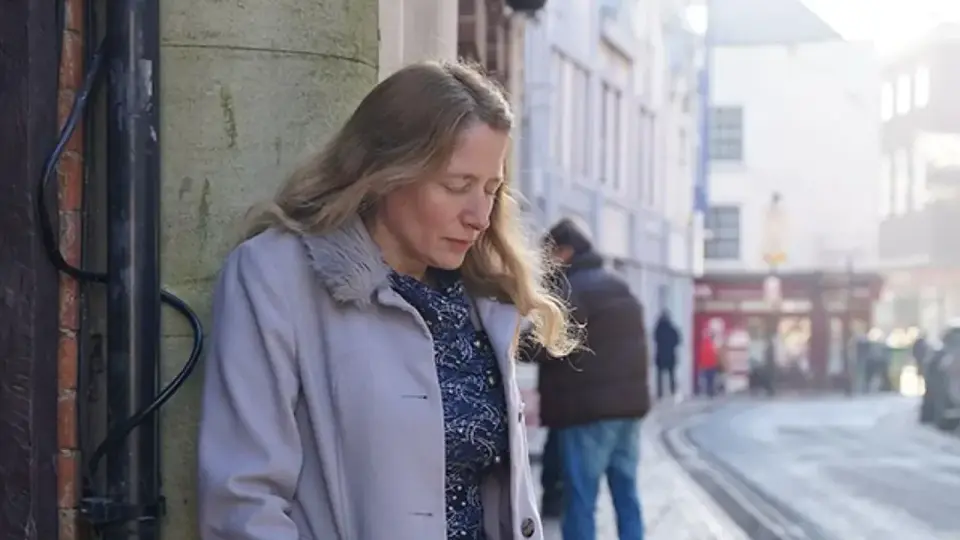 UK Woman Faces Trial Over Silent Prayer in Abortion Clinic Buffer Zone