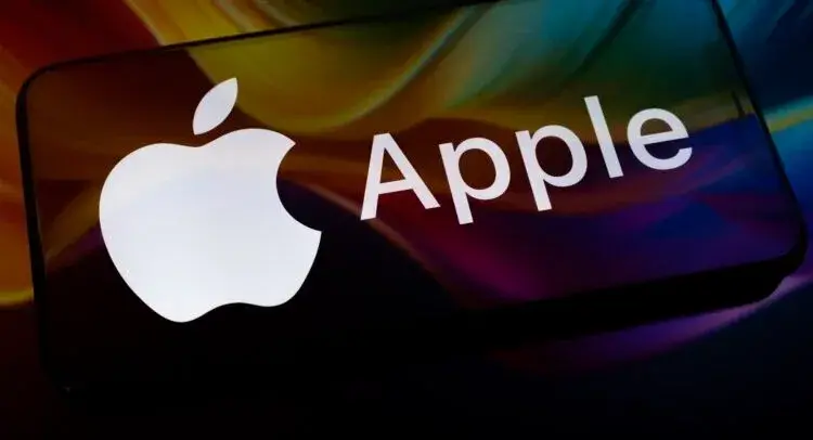 Apple Rallies After Strong Q2, Analysts Boost Price Targets