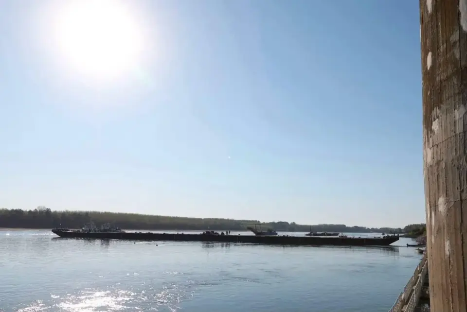 Hungary Sinks Barges in Danube to Prevent Nuclear Plant Shutdown Amid Drought