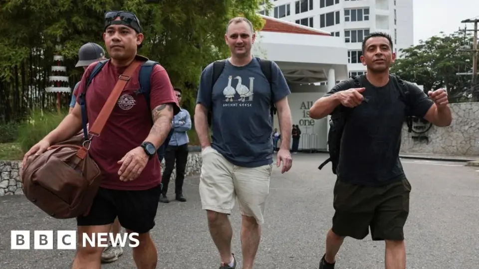 USS Lincoln Crew Seeks Respite in Pattaya After Record Deployment
