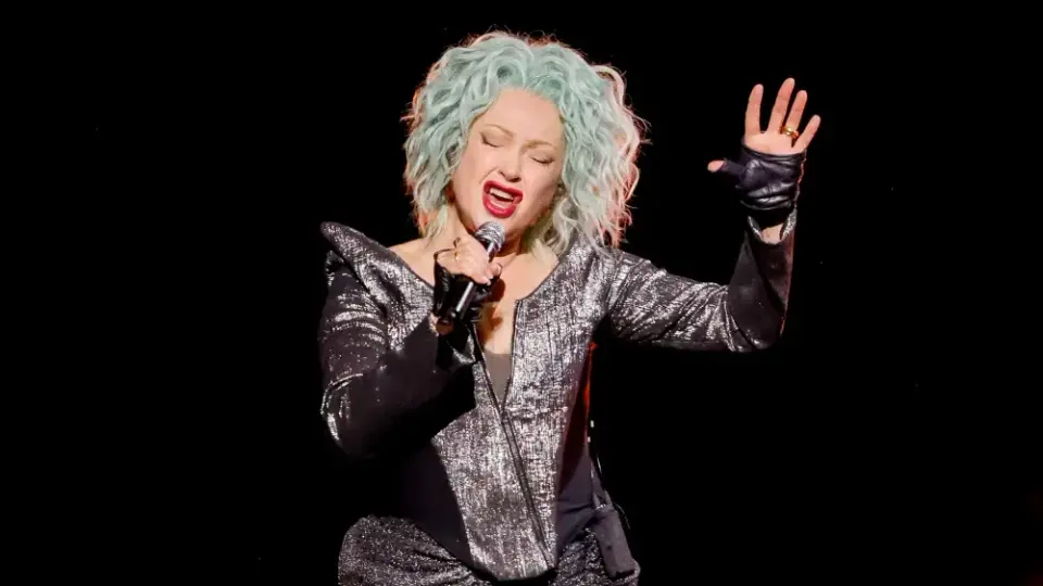 Cyndi Lauper Slams Heckler During Vegas Residency Debut