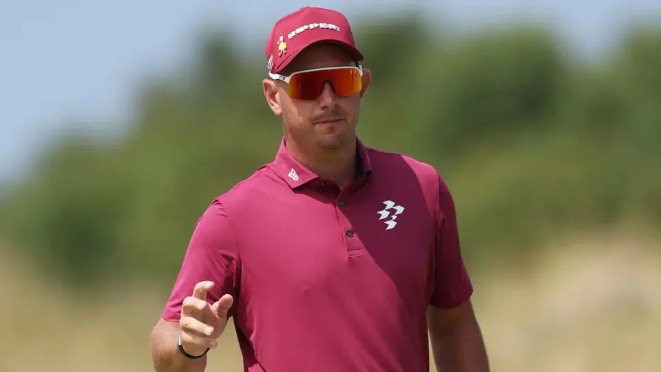 Herbert and Burns Fire 62s to Tie Open Major Record