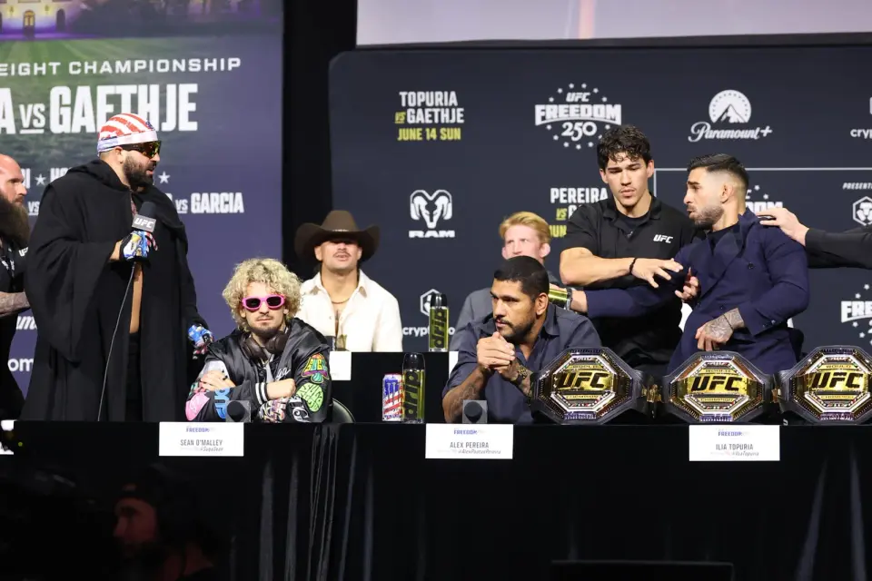 Hokit-Topuria clash erupts at UFC White House press event, fires up social media threats