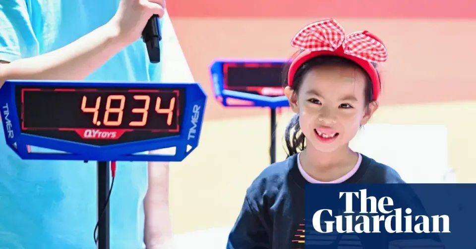 Six-year-old Lian Yunzhi redefines speedcubing with sub-4.5 second averages