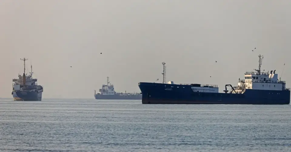 Hormuz Deal Sparks Hope for 20,000 Stranded Seafarers