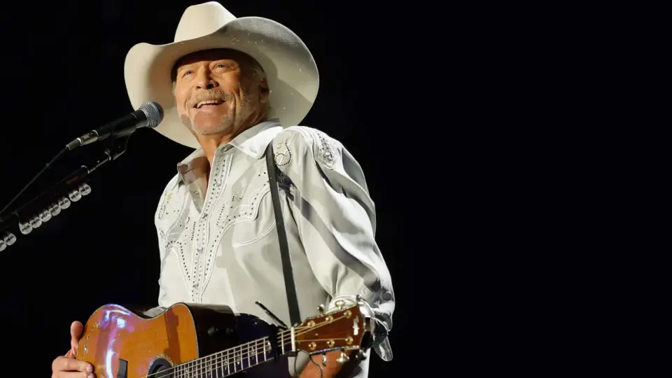 Alan Jackson’s Final Chattahoochee Moment Caps Touring Farewell