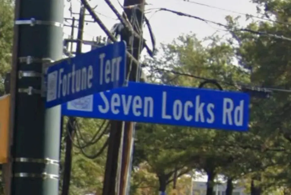 Fatal Shooting at Rockville Shopping Center Under Homicide Investigation