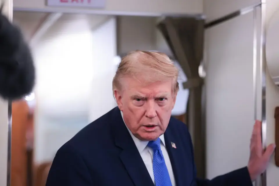MAGA pressure builds to oust DHS chief Mullin after visa remarks