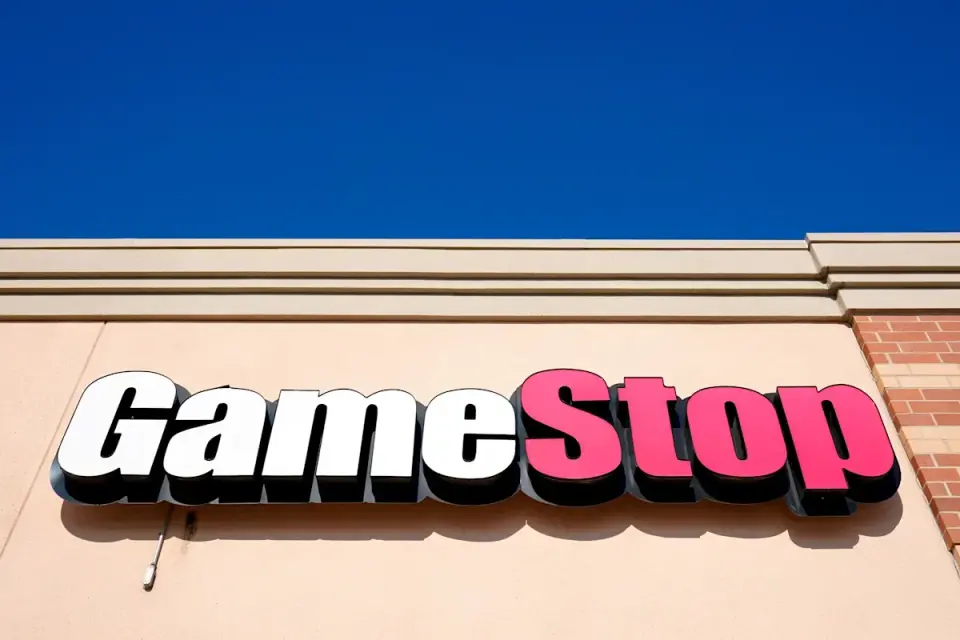 GameStop's $56B bid for eBay prompts funding questions and stock swings