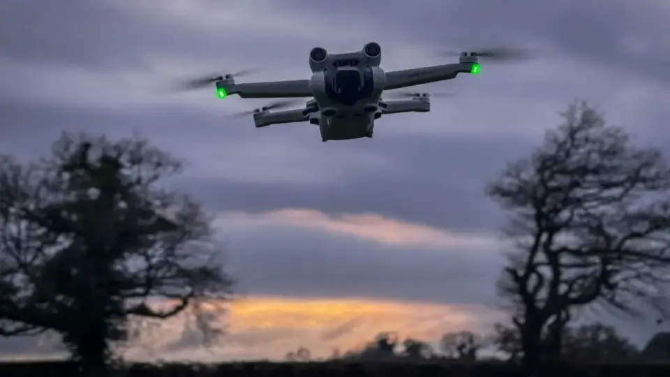 Israel Shipyards Debuts AREONOUS, an Autonomous Net-Launcher for FPV Drone Defense