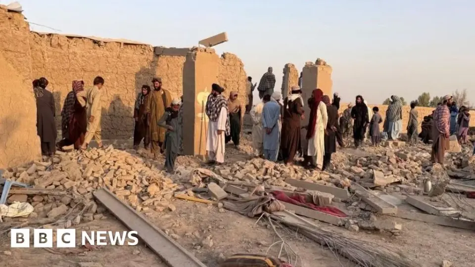 Pakistan-Afghanistan Airstrikes Kill 10 Civilians, UN Says, as Islamabad Claims 22 Militants Dead