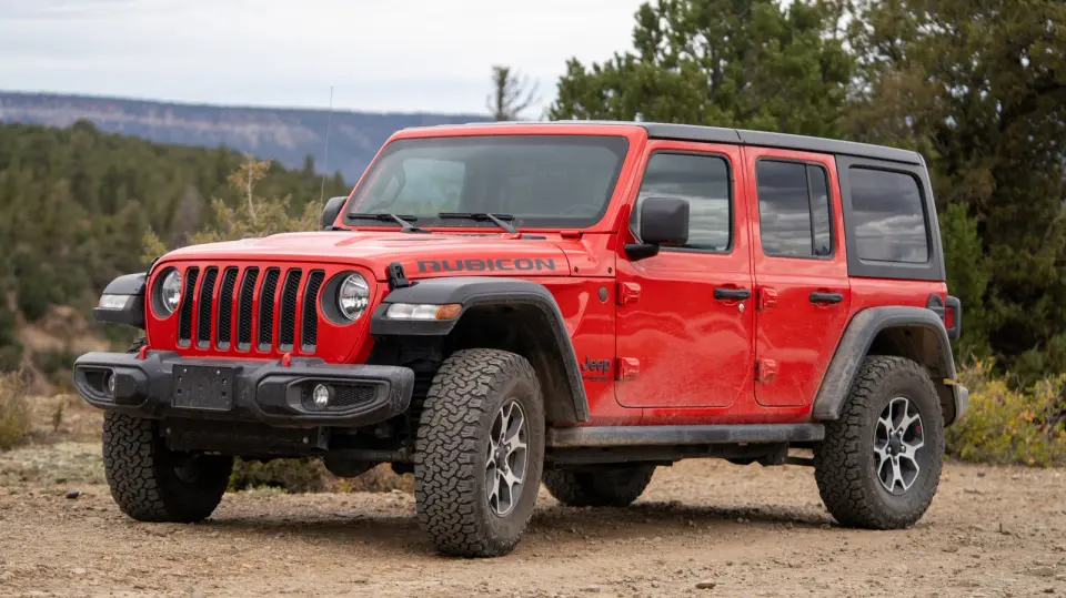 Ford Bronco Is Wrangler’s Closest Off-Road Match (Plus Other Solid Look‑Alikes)