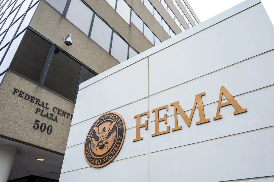 Panel urges sweeping FEMA overhaul, shifting emergency leadership to the states