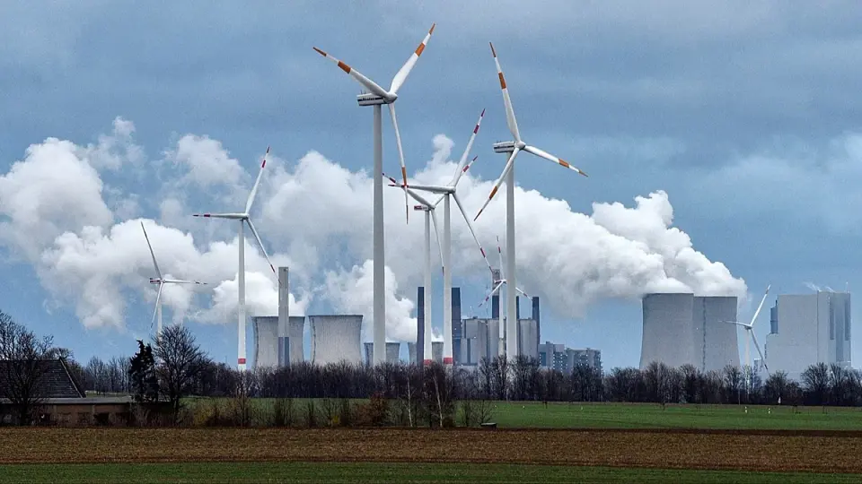 Germany Sets 2045 Fossil Fuel Exit, Joining France and Netherlands in European Transition