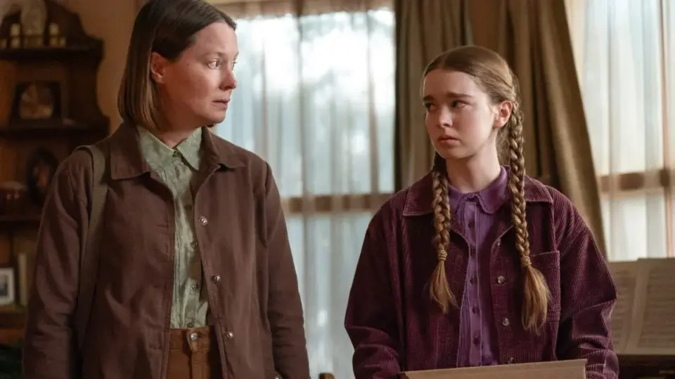 Flanagan Defends 'Carrie' Survival and Mother's Powers in Prime Video Series