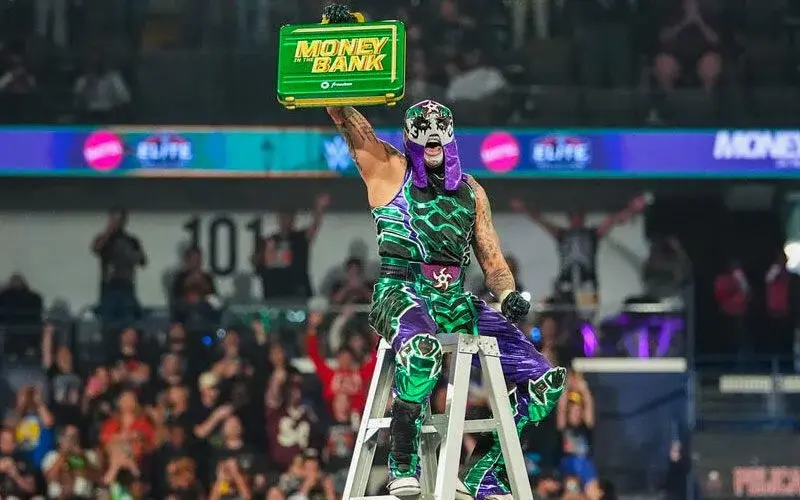 Penta's Money in the Bank Victory Was an Unplanned Pivot Following Mexico City
