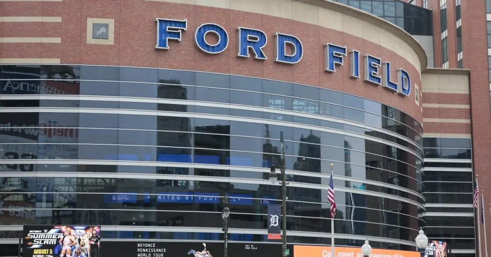 Six workers hospitalized after incident in Ford Field tunnel post-Sheeran concert