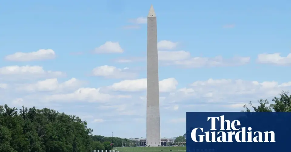 Union warns of safety risks in Trump-ordered Lincoln Memorial pool makeover