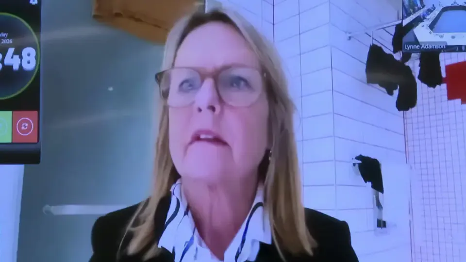 Dunedin Councillor’s Bathroom Zoom Moment Goes Viral