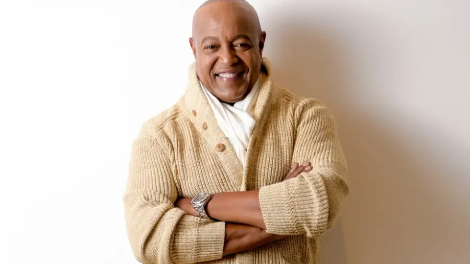 Peabo Bryson Suffered a Stroke; Family Seeks Privacy