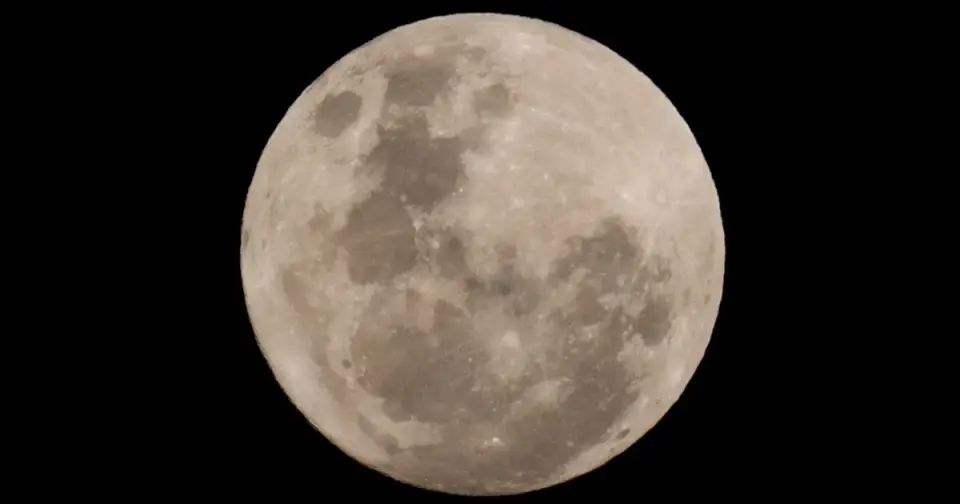 China’s Chang’e-7 Seeks Hidden Lunar Ice at the Moon’s South Pole