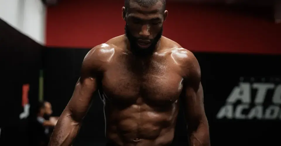 Parnasse Debuts in Paris with Eye on Nurmagomedov