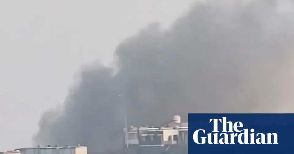 Houthis Strike Aden Presidential Palace, Killing Five as Saudi-Yemeni War Escalates