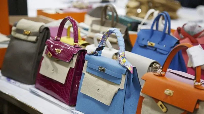 Singapore auctions billions in seized luxury assets after major laundering bust