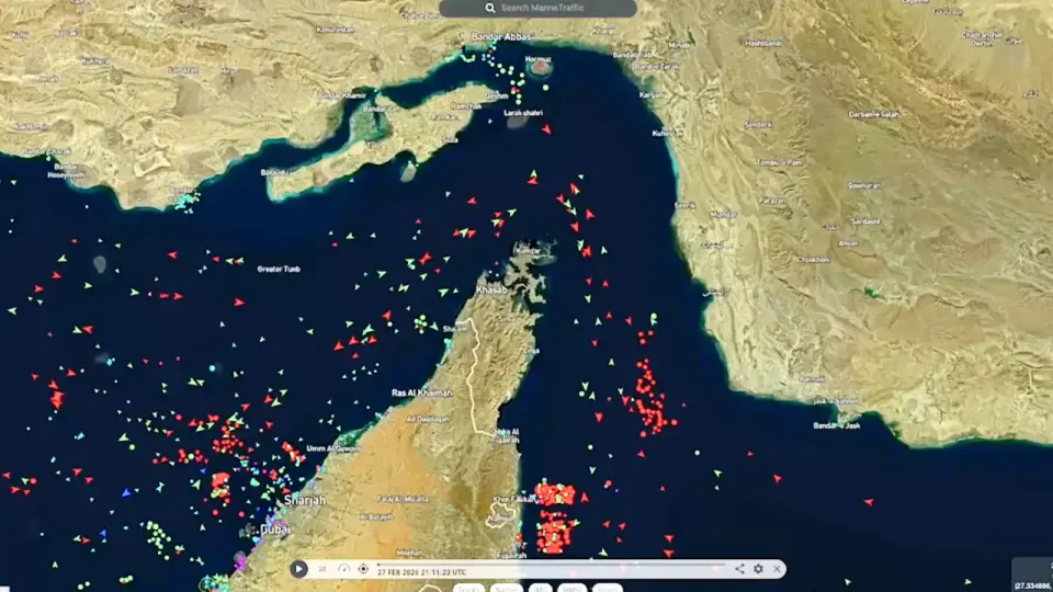 Iran insists on Hormuz reopening despite US claims of open strait
