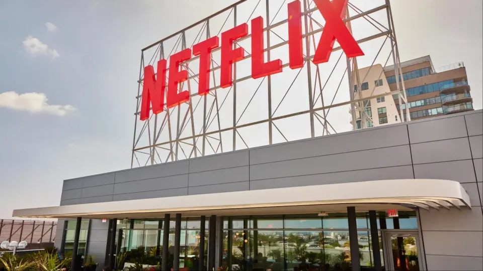 Netflix Fires Film Chief Dan Lin Amid Gerwig Rift and Stock Slump