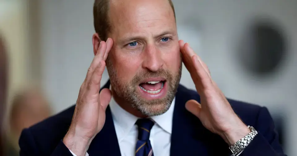 William's Kiss Sparks Reform Talk Over Royals' Rent-Free Palaces