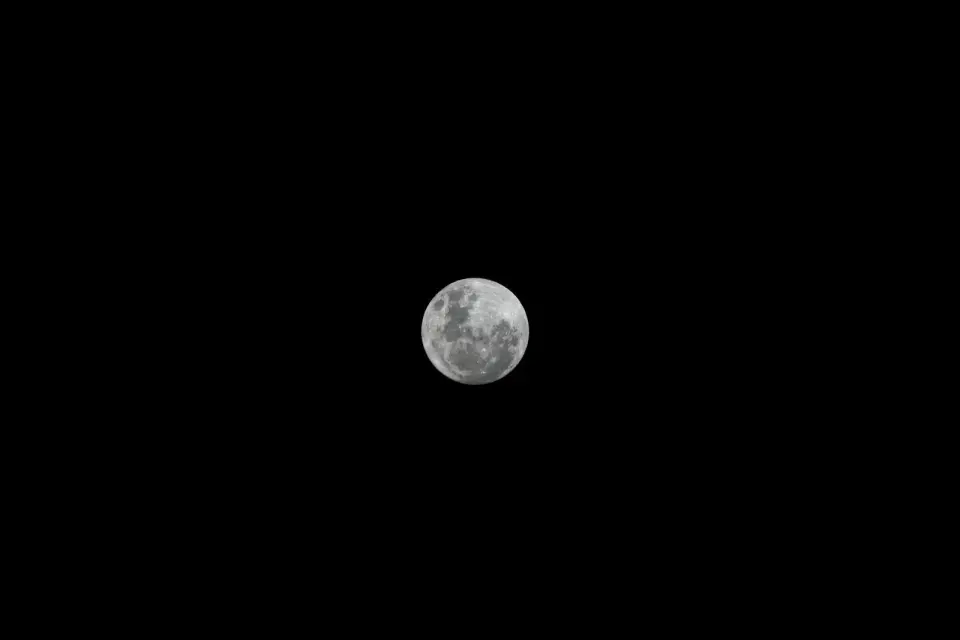 Luna 3's Grainy First Look at the Moon's Far Side