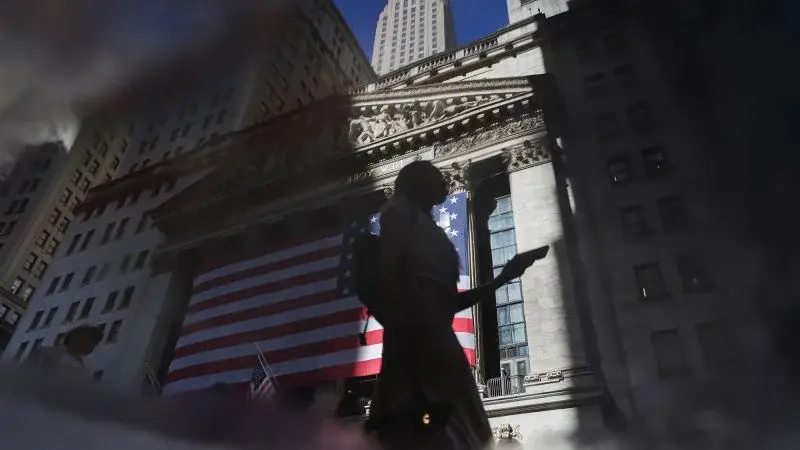 Stock Rally Enriches the Few, Widening the Wealth Gap
