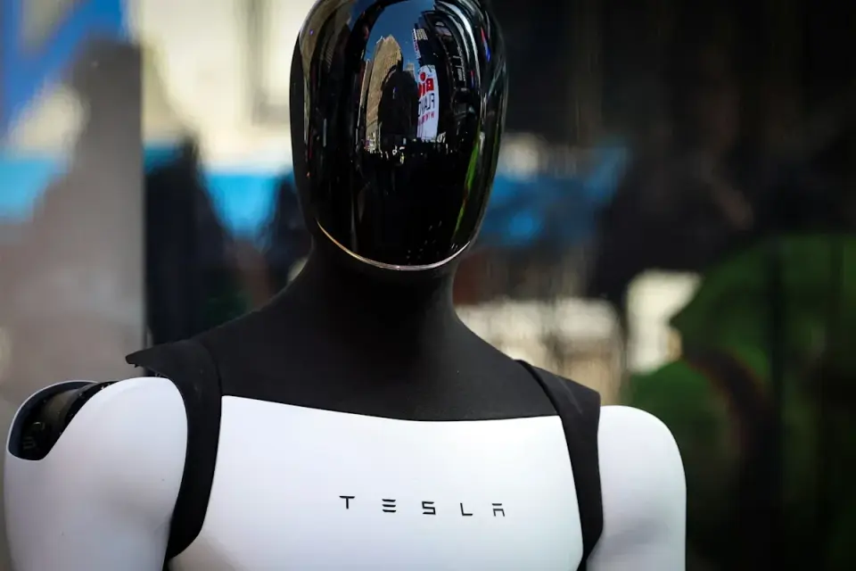 Tesla stock slides 14% after earnings miss, capex plan surpasses $25B for 2026