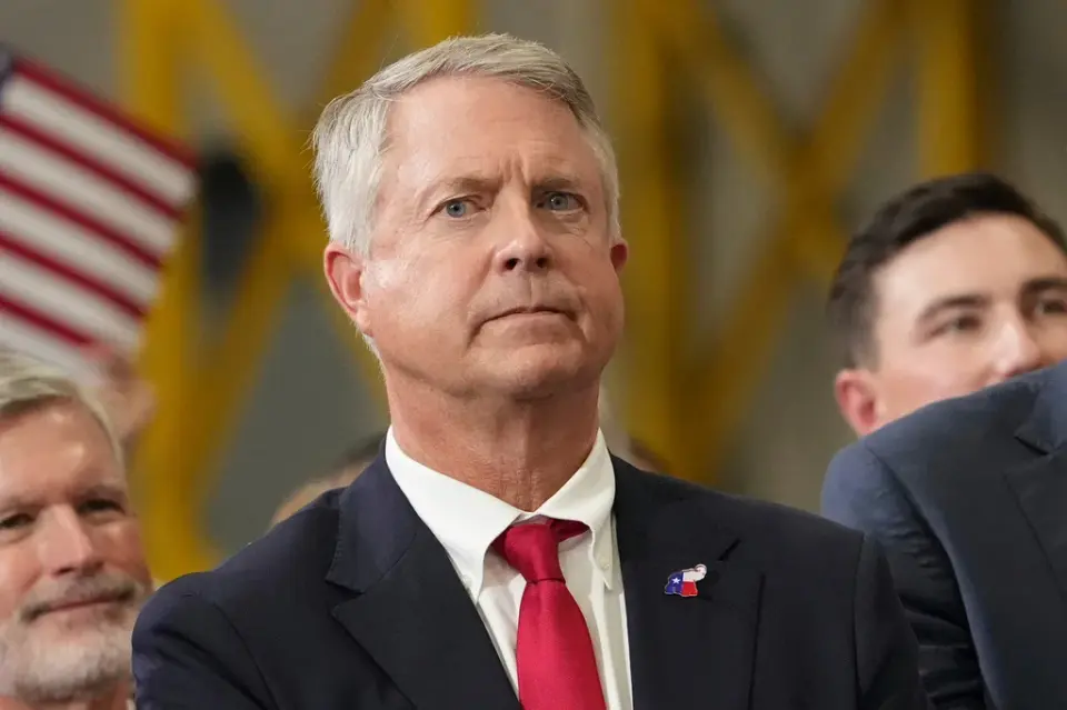 Kansas Senate Race Shifts to Toss-Up as Marshall’s Patient Lawsuits Fuel Voter Backlash