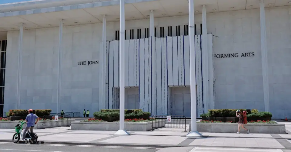 Kennedy Center Halts Free Tours Amid Trump Overhaul Fallout