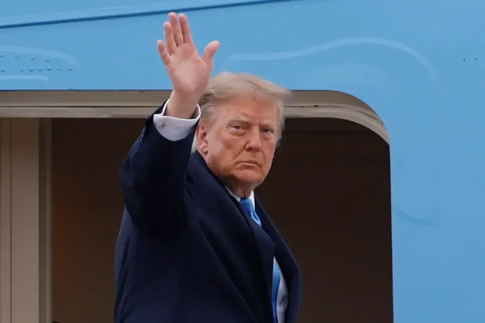 Trump Urges GOP Base to Vote by Mail and Early, Contradicting Years of Opposition