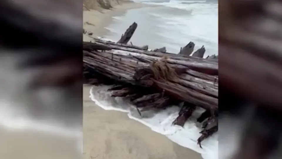 Nor'easter Storm Reveals 1884 Warren Sawyer Shipwreck Fragments on Nantucket Shore