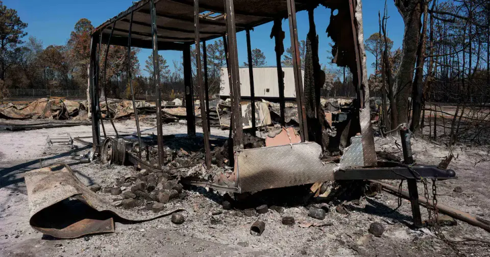 Balloon and weld-spark ignite sprawling South Georgia wildfires, triggering evacuations