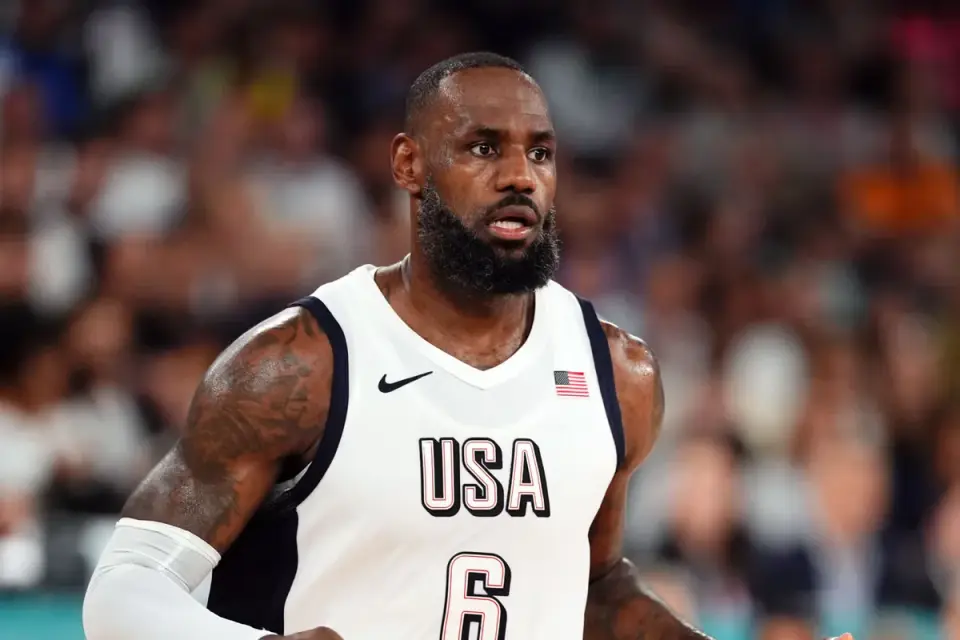 Trump singles out LeBron, crowns Jordan the GOAT as NBA chatter heats up